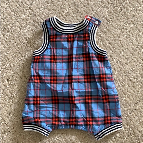 Burberry romper 1 month - Picture 1 of 4